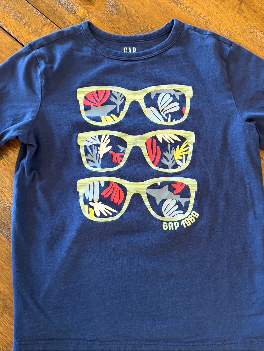 GAP Navy Short-Sleeve Tee with Yellow Frame Sunglasses Graphic